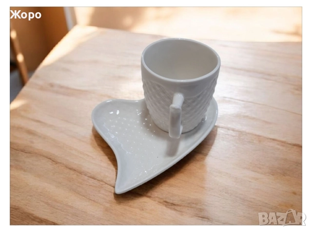 Сервиз за кафе 12 части бял ,различни форми, снимка 11 - Сервизи - 52615613