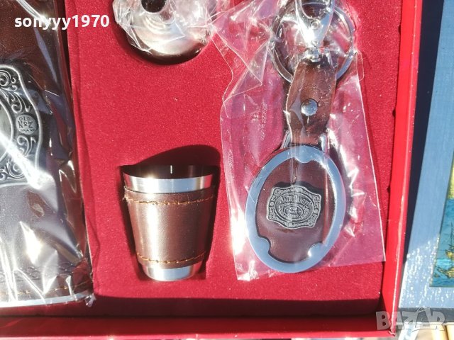 НОВ КОМПЛЕКТ-JACK ЗА ПОДАРЪК 1510231024, снимка 3 - Колекции - 42568924