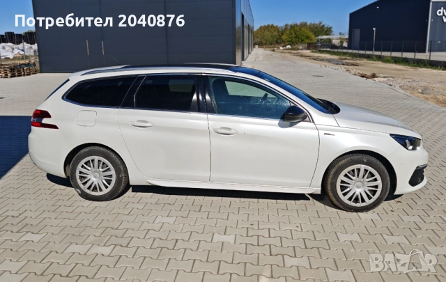 Peugeot 308 SW, 2018г. бензин 1.2, 130 к.с. GT-line, внос от Швейцария, снимка 5 - Автомобили и джипове - 52255179