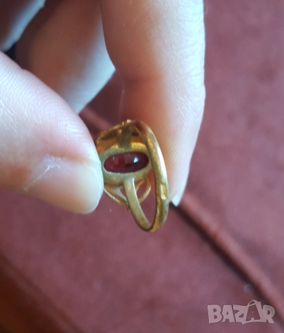 Пръстен с камък, снимка 2 - Пръстени - 51743132