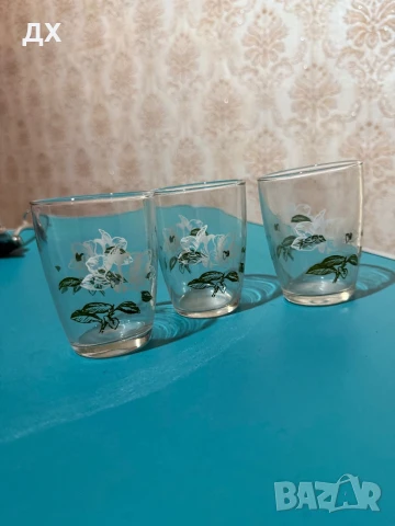 Комплект 3 ретро чаши с цветя, снимка 1