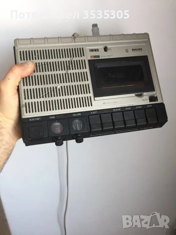 Радиокасетофон Philips N 2215-1976 г, снимка 2 - Радиокасетофони, транзистори - 48506280