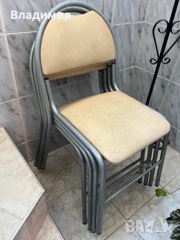4 Стола с метални крака, снимка 2 - Столове - 55833652