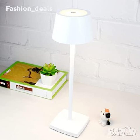 Нова Безжична настолна нощна LED лампа Дом Градина Шкаф, снимка 2 - Лед осветление - 41747723