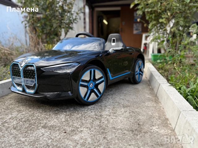 Детска акумолаторна електрическа кола BMW I4, снимка 2 - Електрически играчки - 52127259