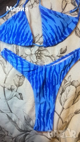 Чисто нов син бански от две части – тигров/зебра принт Размер S, снимка 2 - Бански костюми - 53729931