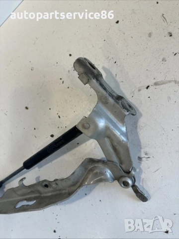 Предна лява панта на преден капак бежова за Volvo XC60 2.0D (2011) 30779282, снимка 3 - Части - 53742180