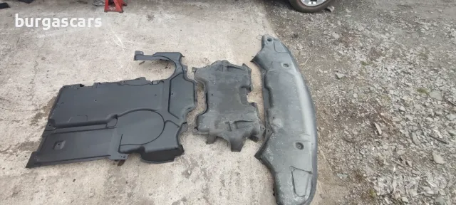 Кори под двигател скоростна кутия Mercedes E220 W211 2.2CDI - 80лв, снимка 2 - Части - 49315247