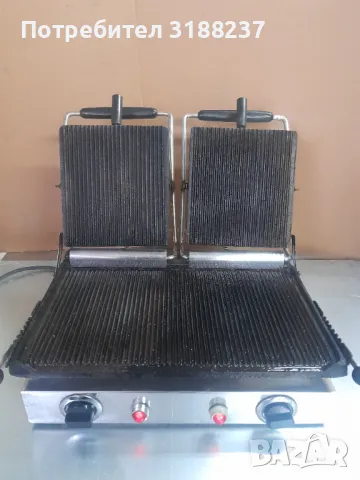 Професионалев двоен контактен грил/тостер преса, снимка 3 - Обзавеждане на кухня - 49337205