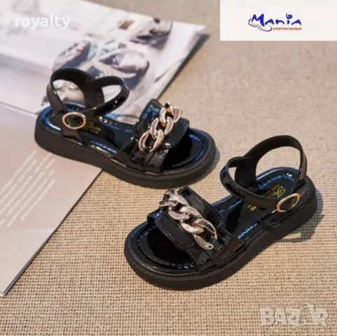 Детски лачени сандали Два цвята 