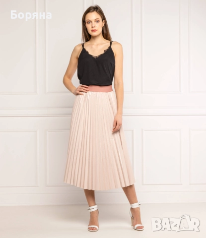 Twinset уникална нова с етикет розова пола солей еко кожа