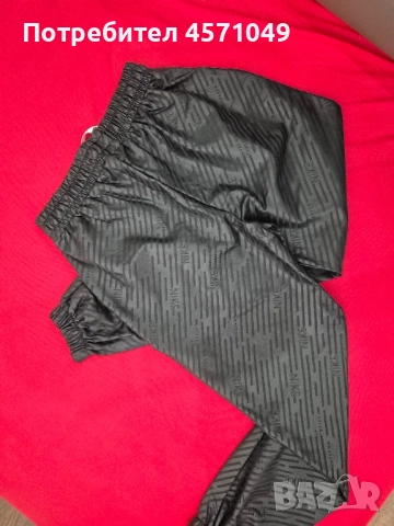 Екип Nike S, снимка 5 - Спортни екипи - 52220758