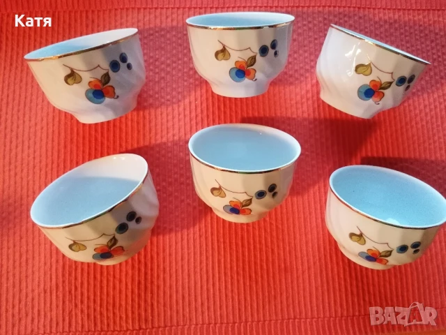 Ретро сервиз за хранене Китка Нови Пазар, снимка 2 - Чинии - 50760324