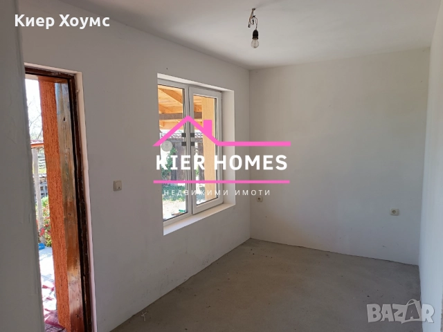 Продавам санирана къща в село Верен, обл. Стара Загора, снимка 14 - Къщи - 52548413