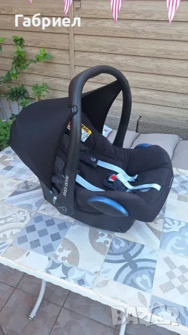 Детско столче за кола Maxi Cosi Cabrio fix 0-10 кг много запазено 