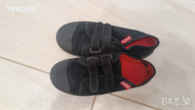 детски пантофи маратонки сникърси черни Moneta, снимка 6 - Детски пантофи - 33561644