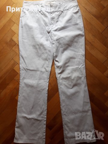 Дамски панталон на марката Banana Republic..