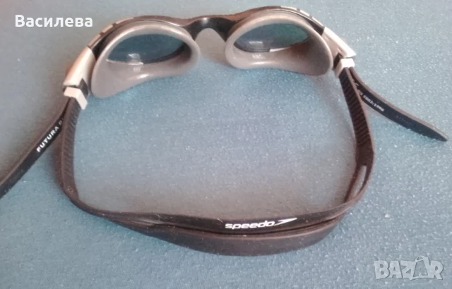 Плувни очила Speedo Futura Biofuse Flexiseal + кутия, снимка 3 - Водни спортове - 50839686