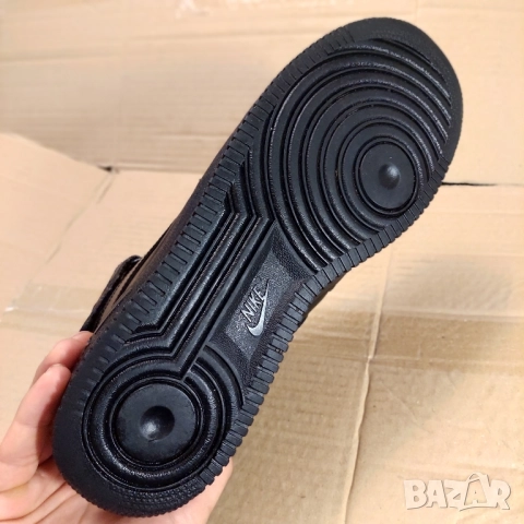 Оригинални кецове / маратонки NIKE AIR FORCE 1 MID '07 номер 46, снимка 12 - Маратонки - 52310088