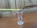 Кристална вазичка ваза, снимка 1 - Антикварни и старинни предмети - 36039525