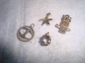 Лот 4 СТАРИ СРЕБРИСТИ УКРАШЕНИЯ БИЖУТА МЕДАЛЬОНЧЕТА 26145, снимка 4