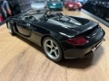 BBUARGO колекционерски модел PORSCHE CARRERA GT 2002 г. 1:18 мащаб, снимка 3