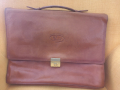 Продавам луксозна бизнес чанта от естествена кожа , снимка 1 - Чанти - 44920755