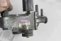  Вакуум клапан за Toyota Yaris I 1.4D4D 75 к.с. (1999-2005) 25819-33010, снимка 2