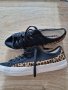 Дамски спортни обувки Converse , снимка 1 - Дамски ежедневни обувки - 41567591