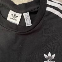 Тениска adidas originals , снимка 4 - Тениски - 34764818