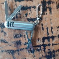 ножче ключодържател метално с 3 остриета супер качествено, снимка 2 - Други ценни предмети - 35985967