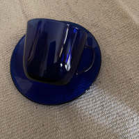Винтидж кобалтово синьо стъкло чаши и чинийки, снимка 2 - Сервизи - 44820905