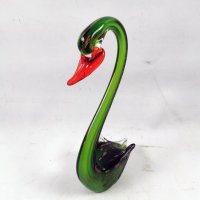 Стъклен лебед в зелено, снимка 2 - Статуетки - 40007773