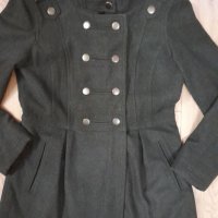 Елегантно дамско палто, снимка 4 - Палта, манта - 39609229