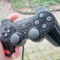 Оригинален Playstation 2 Black Controller SCPH 10010(5), снимка 2 - Аксесоари - 44805577