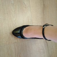 Черни лачени обувки 36 номер, снимка 6 - Дамски елегантни обувки - 35811593