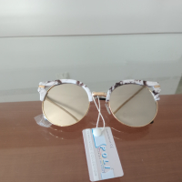 Дамски слънчеви очила, различни модели+калъф, снимка 14 - Слънчеви и диоптрични очила - 44599783