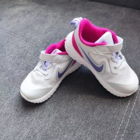 Детски маратонки за момиче Nike Revolution 5, снимка 7 - Детски маратонки - 42020835