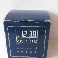 часовник антикварен, куб, марка Рееко  Reeko, дизайнерски, будилник, календар Германия, снимка 6 - Други ценни предмети - 36325817