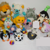 Лот от 19 различни стари плюшени играчки от 90-те McDonald's и Barzakov, снимка 1 - Колекции - 43856267