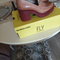 Обувки Fly London, снимка 1 - Дамски обувки на ток - 44280295