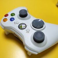 Джойстик , контролер за  Xbox 360, снимка 2 - Xbox конзоли - 34337800