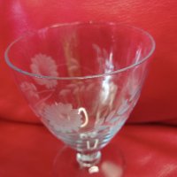 Ретро стъклени, ракиени чашки, ръчна гравюра, син нюанс, столче  – 4 бр, снимка 4 - Чаши - 44239899