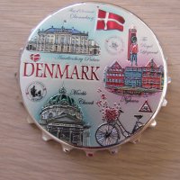 Автентичен магнит-отварачка от Дания , снимка 1 - Колекции - 41911860
