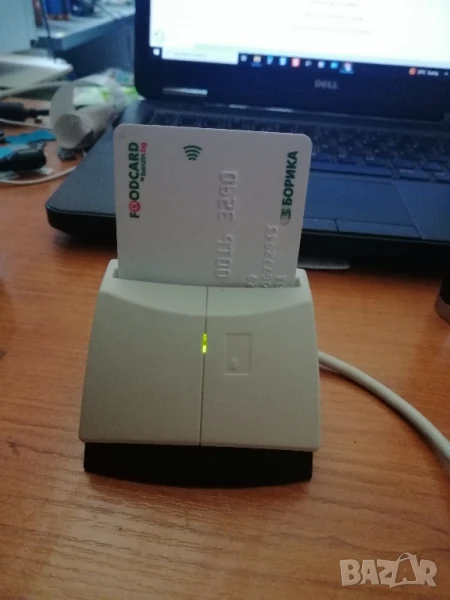 Четец за смарт карти с чип Cherry ST-1044UB/01, снимка 1