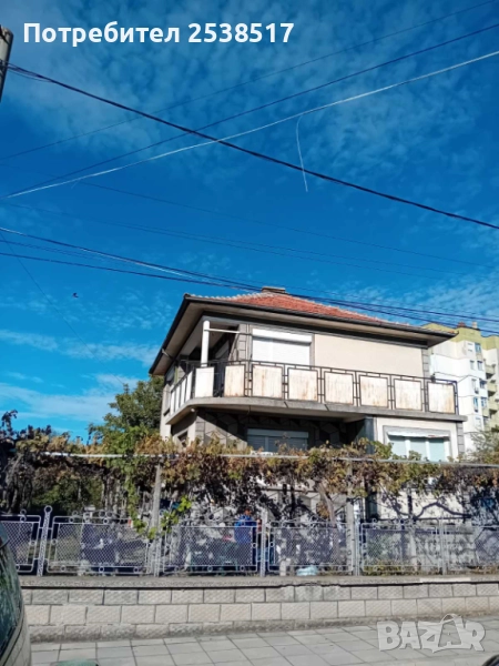 Двуетажна къща , снимка 1