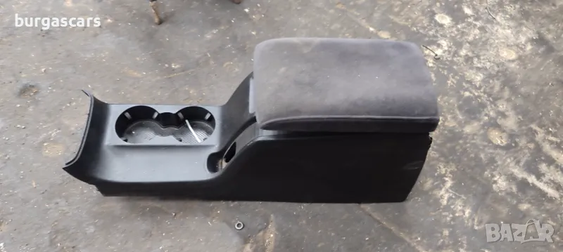 Подлакътник Vw Passat 5 1.9TDI - 50лв, снимка 1