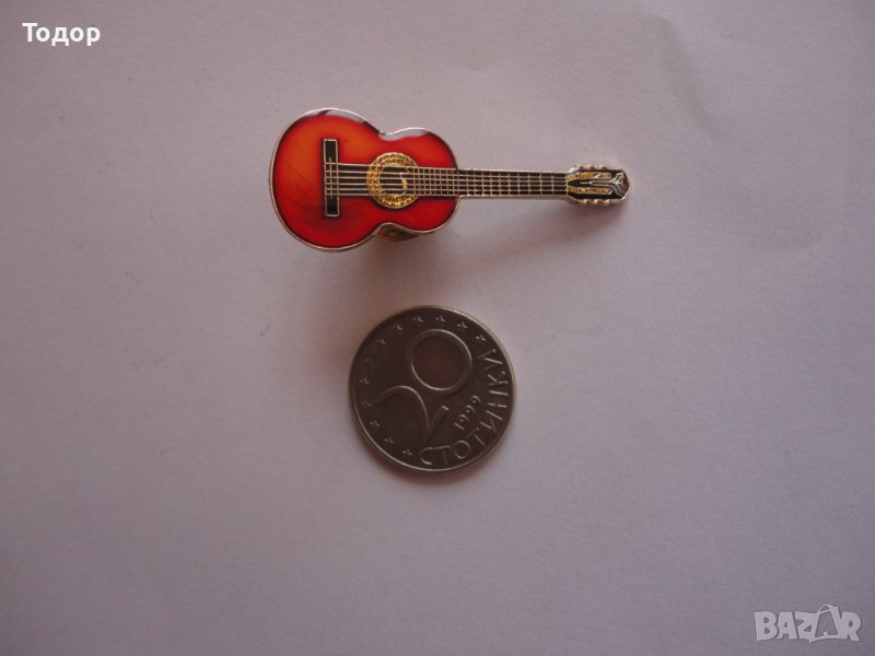 Страхотен знак значка китара , снимка 1