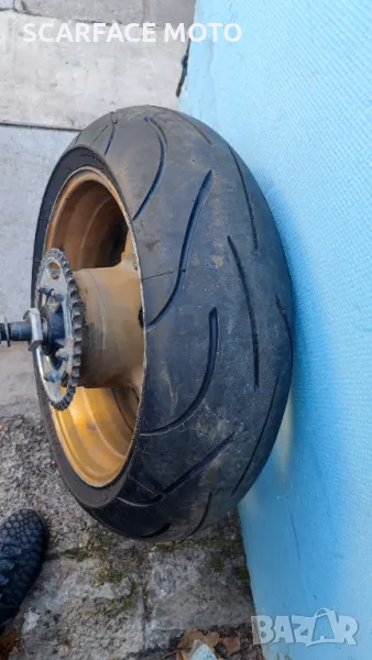 Задна джанта с гума 190/55/17 за мотор, снимка 1