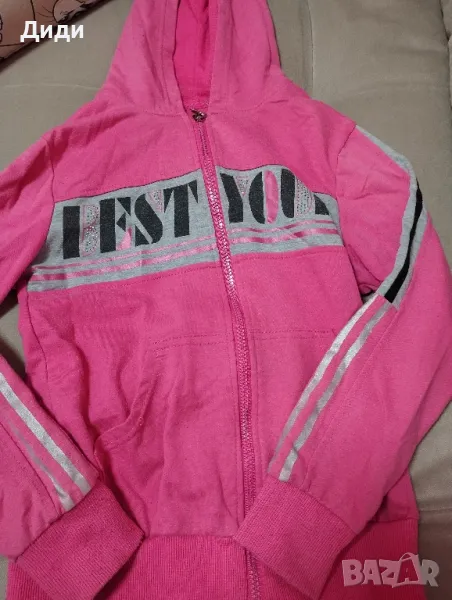 продавам детски суичър , снимка 1